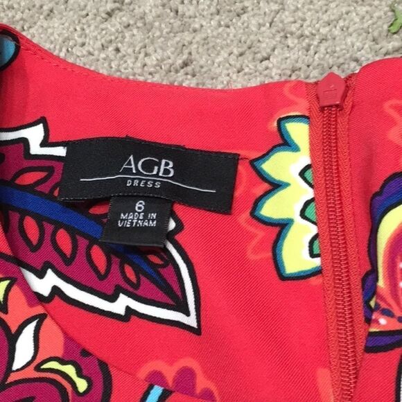 AGB Floral paisley shift dress. NWOT - Picture 6 of 6